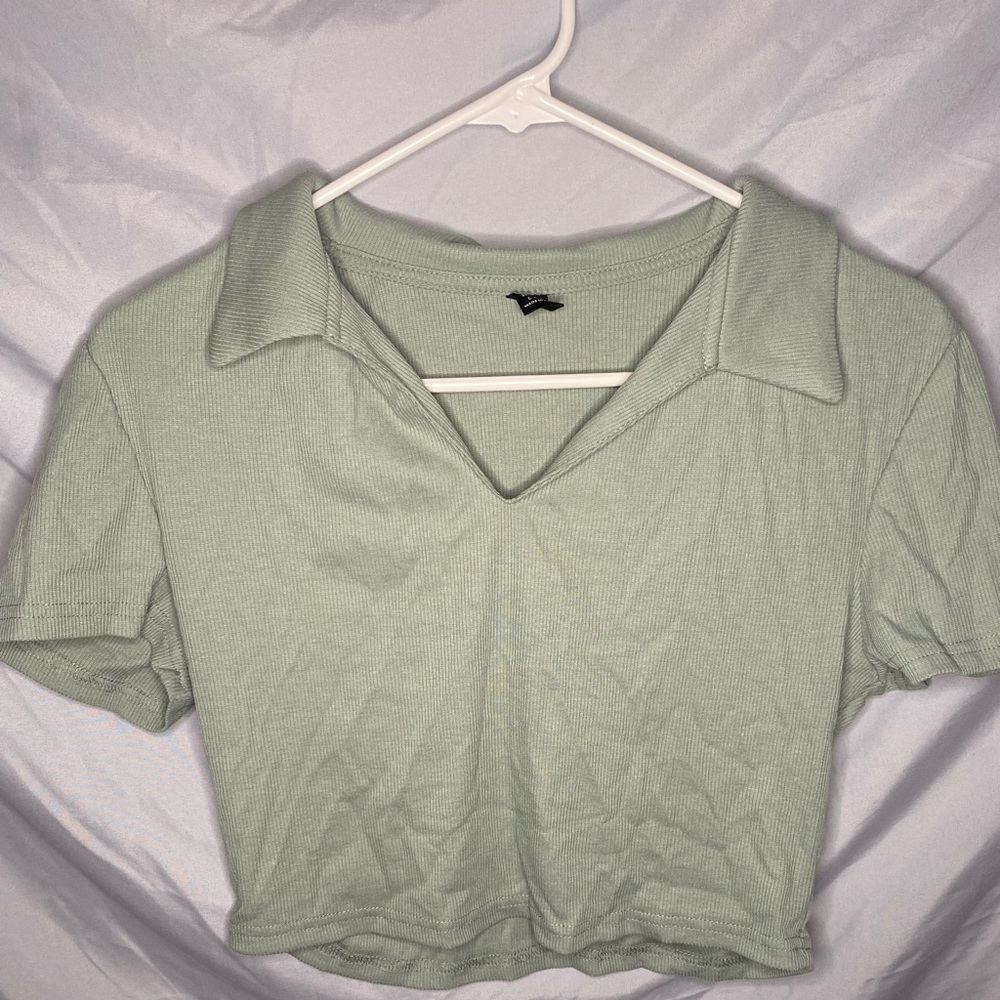 Green SHEIN cropped top.